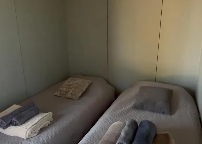 Jaukus Namelis Sventojoje *